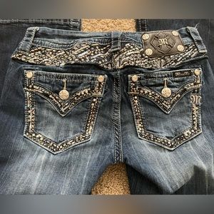 (25×31) Miss Me jeans size 25